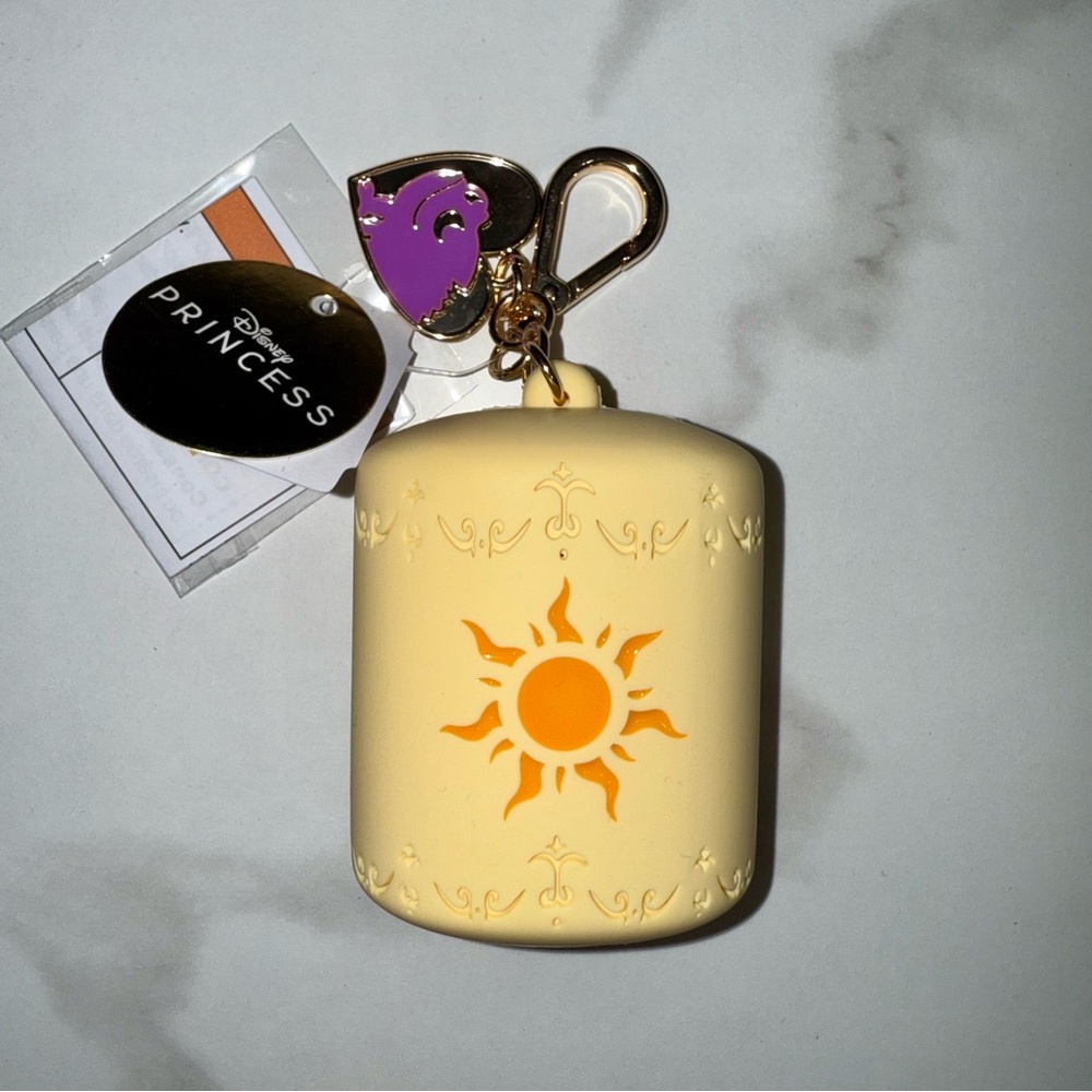 Bath and Body Works Disney Rapunzel Light up Lantern Hand Sanitizer Holder